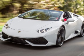 kaiyun-德国马术队在2024年欧洲三项赛锦标赛中获得团体银牌，展现强大实力。